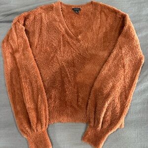 Rust fuzzy sweater - size M